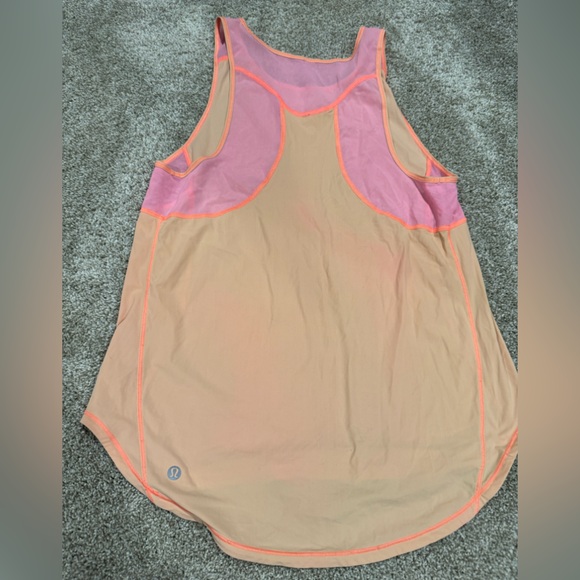 Lulu workout tank - Picture 2 of 2
